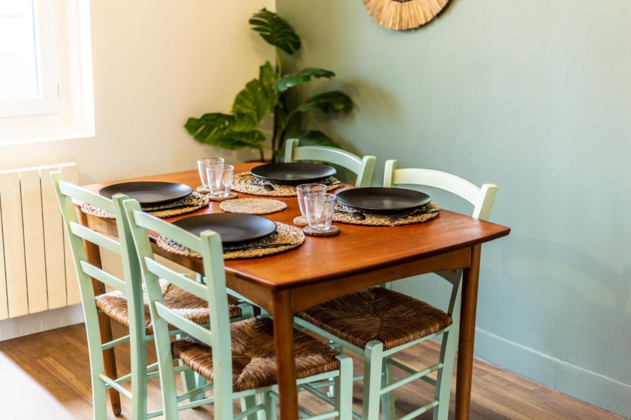 Suite Jungle - Jardin, Netflix Et Parking - Le Manoir Aux Pommes Orbec Bagian luar foto