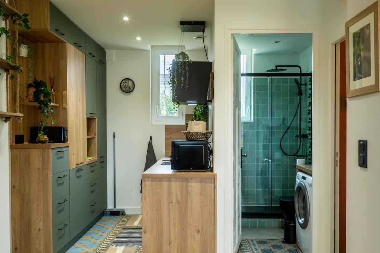 Suite Jungle - Jardin, Netflix Et Parking - Le Manoir Aux Pommes Orbec Bagian luar foto