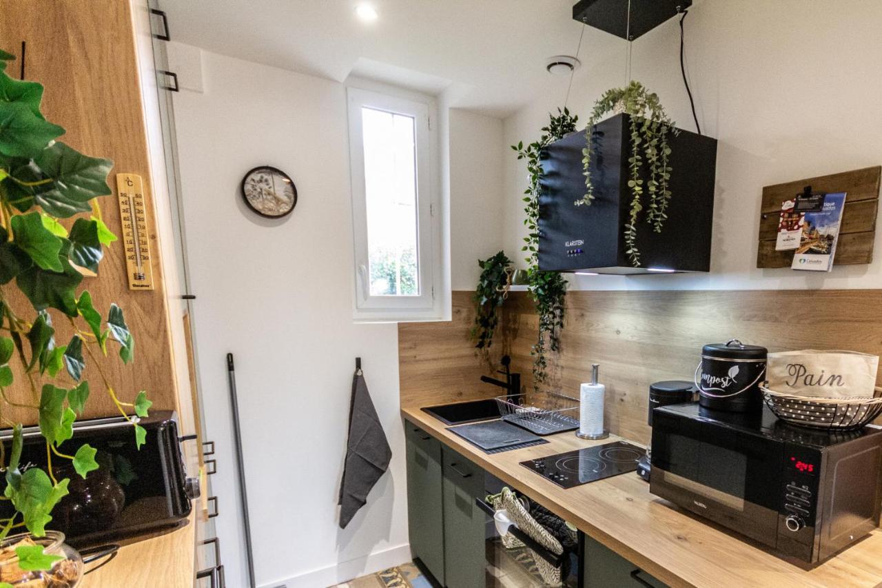 Suite Jungle - Jardin, Netflix Et Parking - Le Manoir Aux Pommes Orbec Bagian luar foto