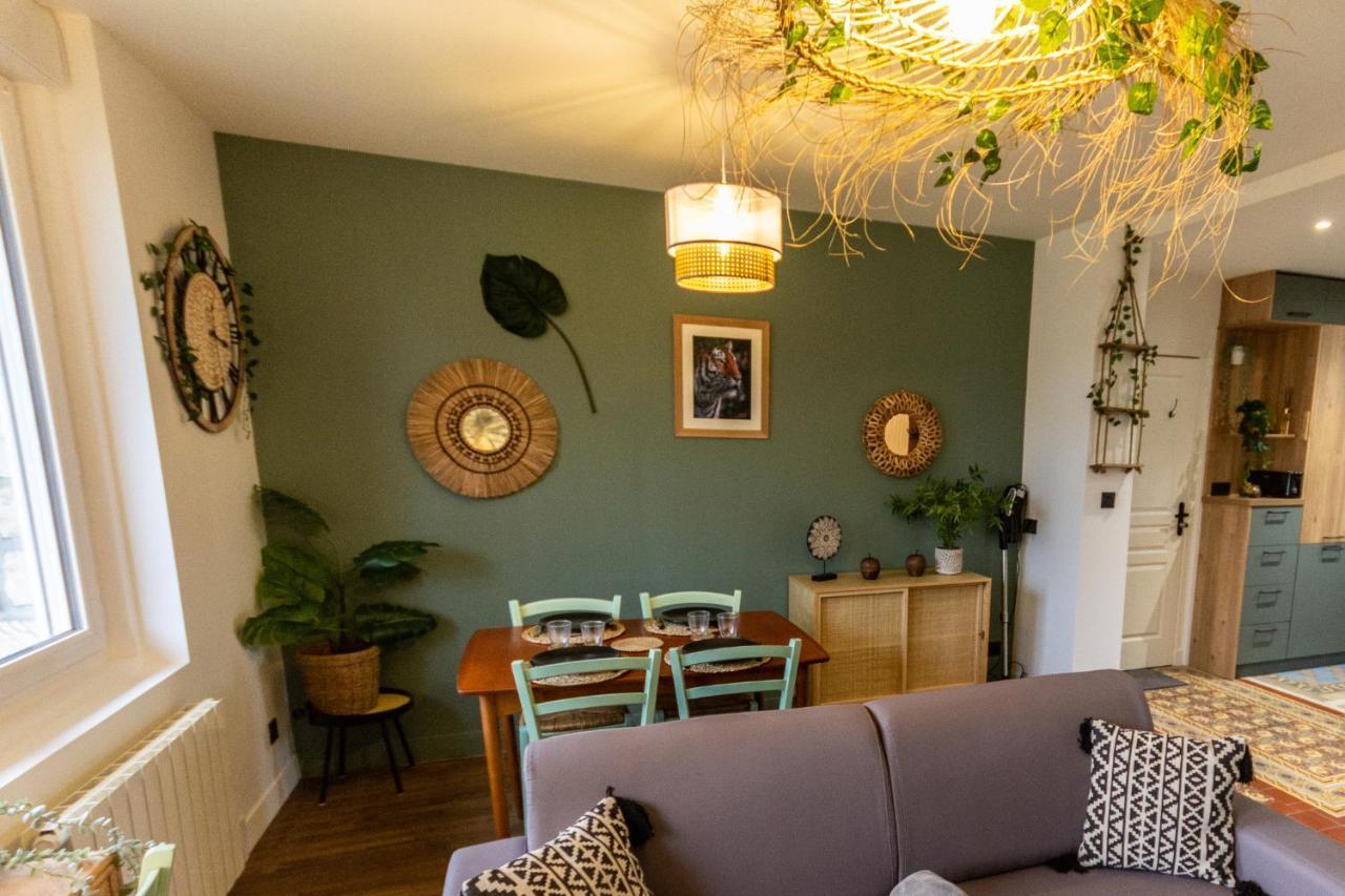 Suite Jungle - Jardin, Netflix Et Parking - Le Manoir Aux Pommes Orbec Bagian luar foto